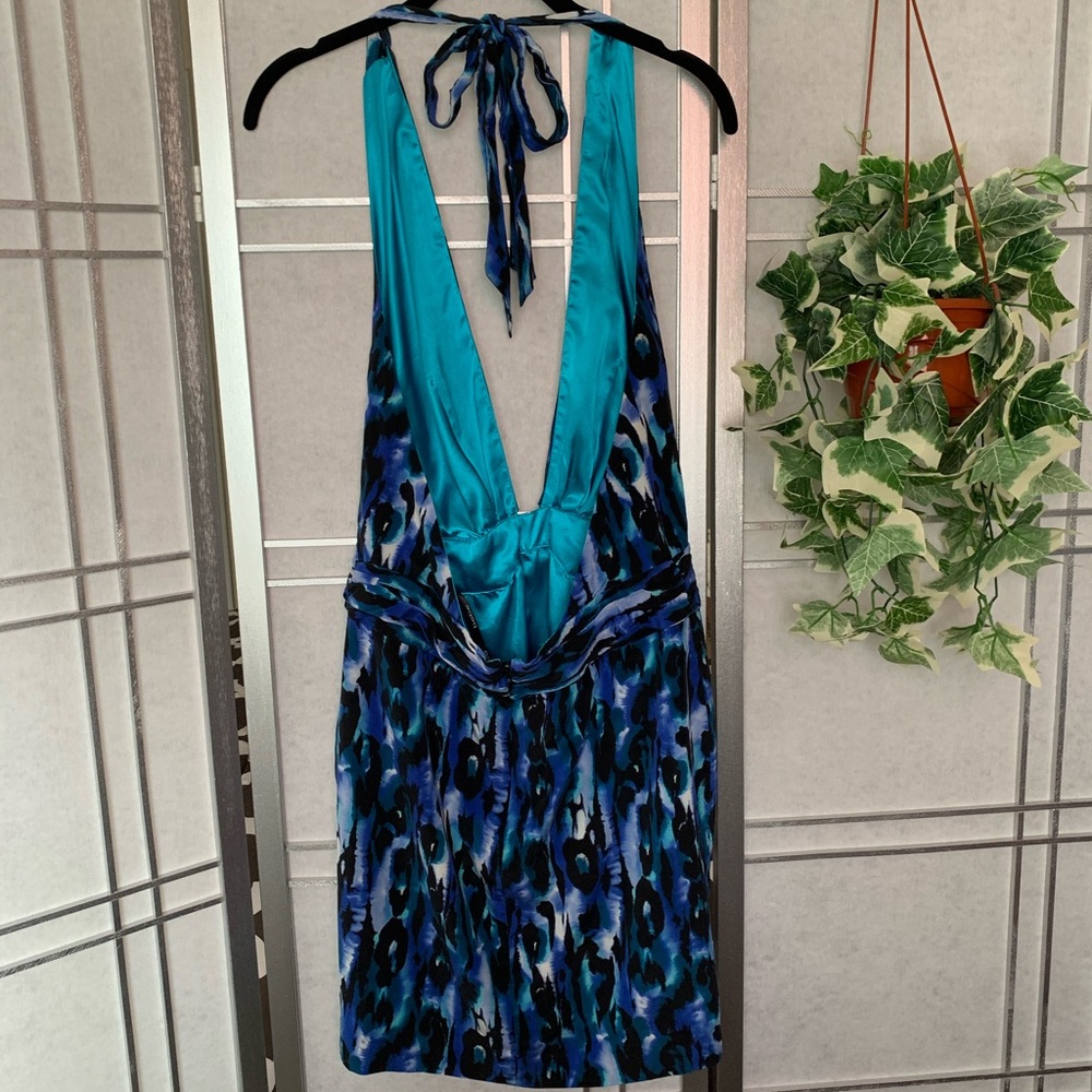 bebe -halter mini dress - Picture 4 of 7